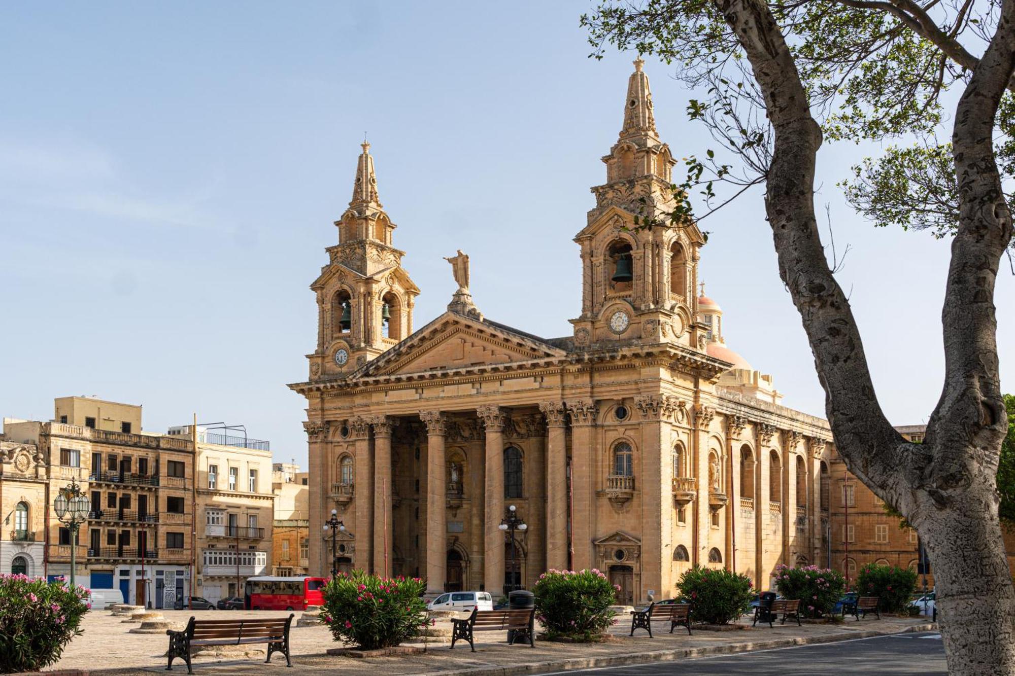 Hotel Scirocco St Julian'S, Affiliated By Melia San Ġiljan Exterior foto